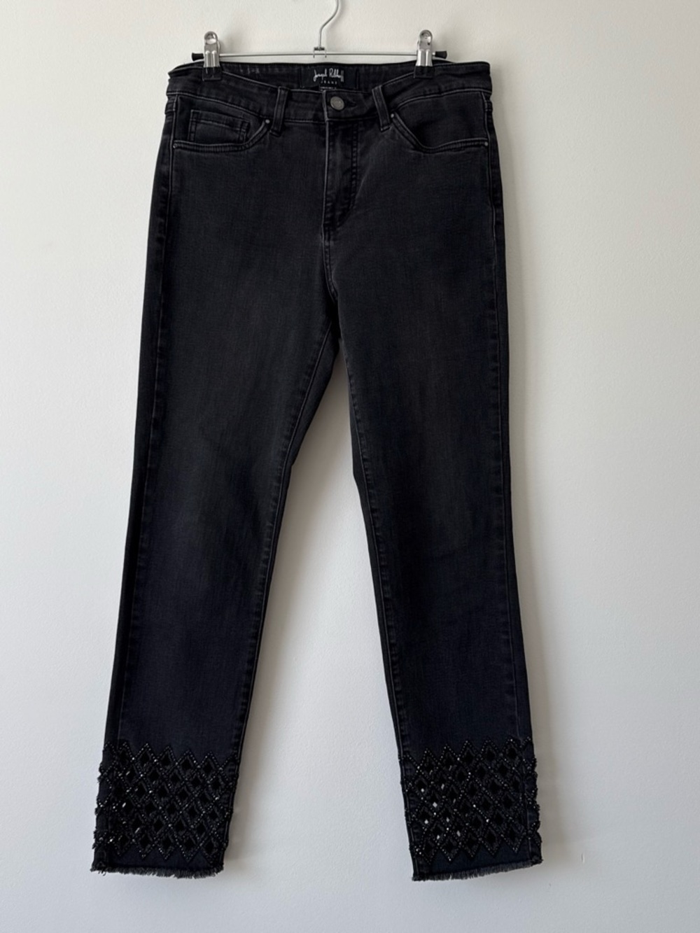 Joseph Ribkoff black embellished cropped jeans size 8